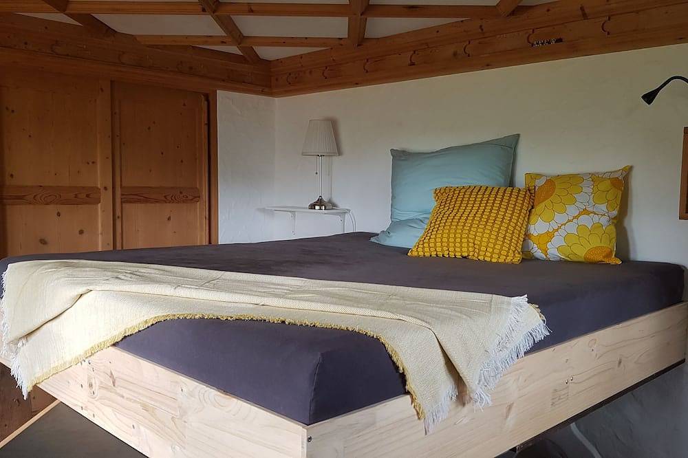 Ganze Wohnung, Tiroliastübchen- Wohnen etwas anders,nach alpinem Vorbild! in Seiwerath, Eifelkreis Bitburg-Prüm