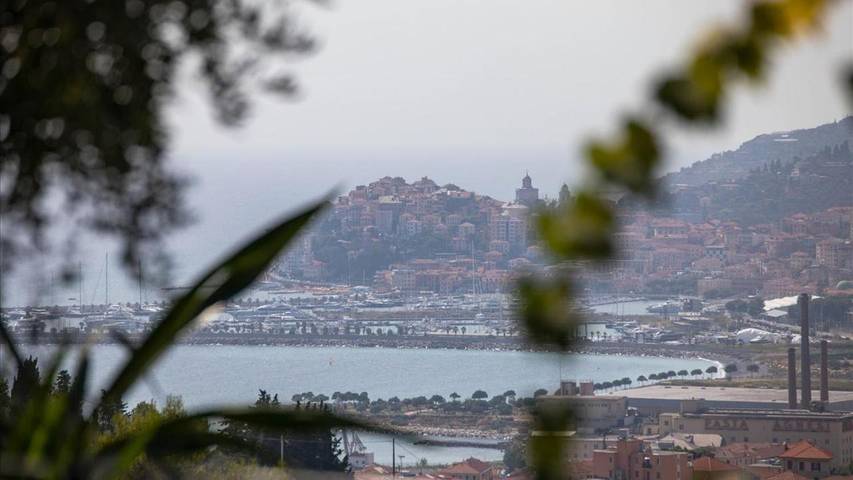 Villa pour 7 personnes, avec jardin et vue à Imperia - 4
