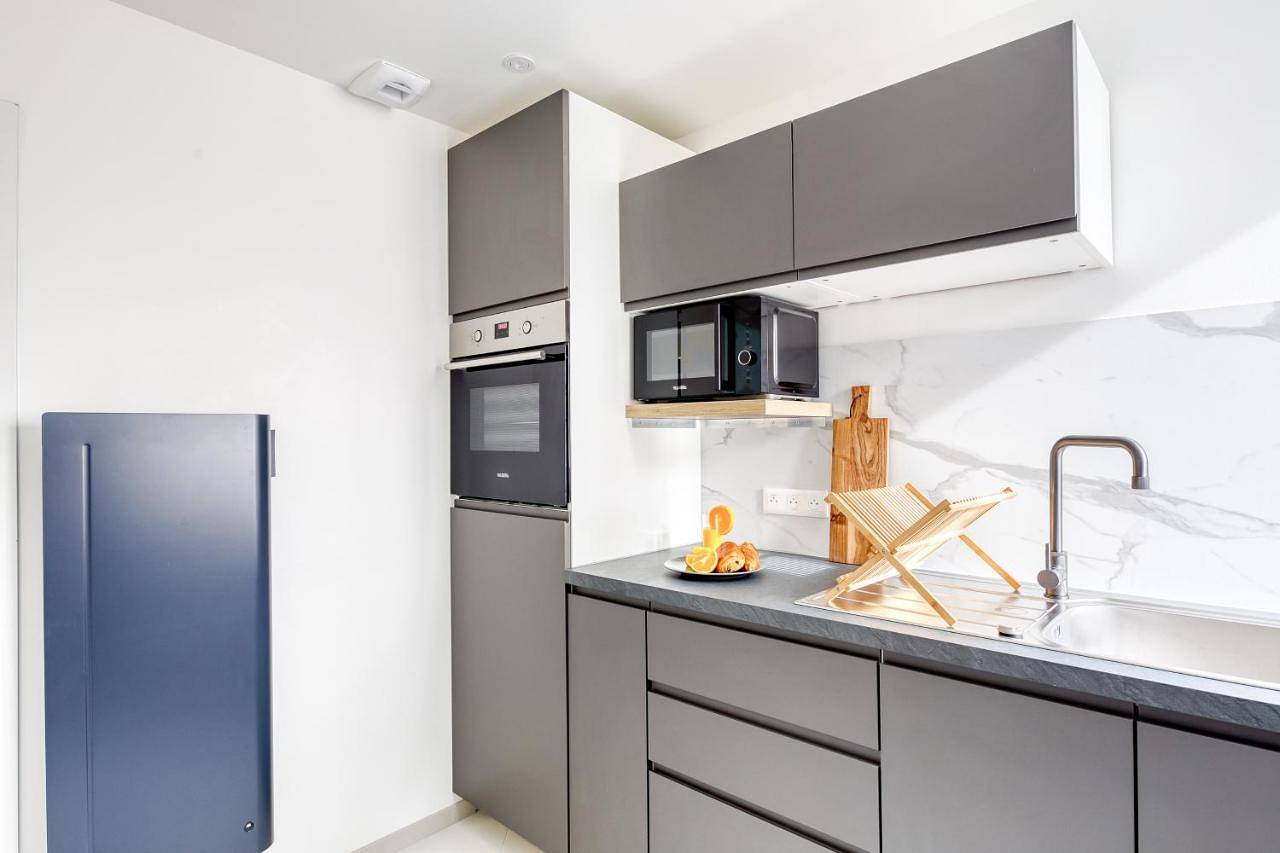 Appartement entier, One-Bedroom Apartment in Laigneville, Oise