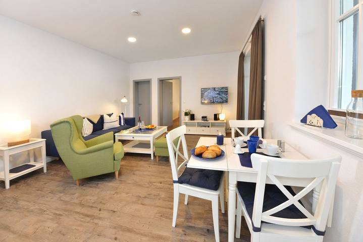 Ferienwohnung für 2 Personen, mit Terrasse in Ralswiek