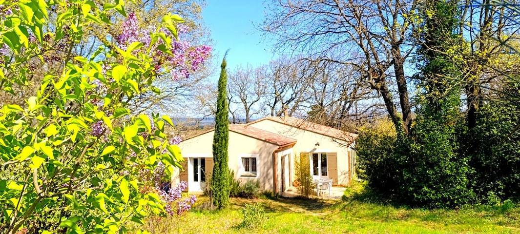 Location de vacances pour 11 personnes, avec vue ainsi que piscine et jardin à Piolenc - 3