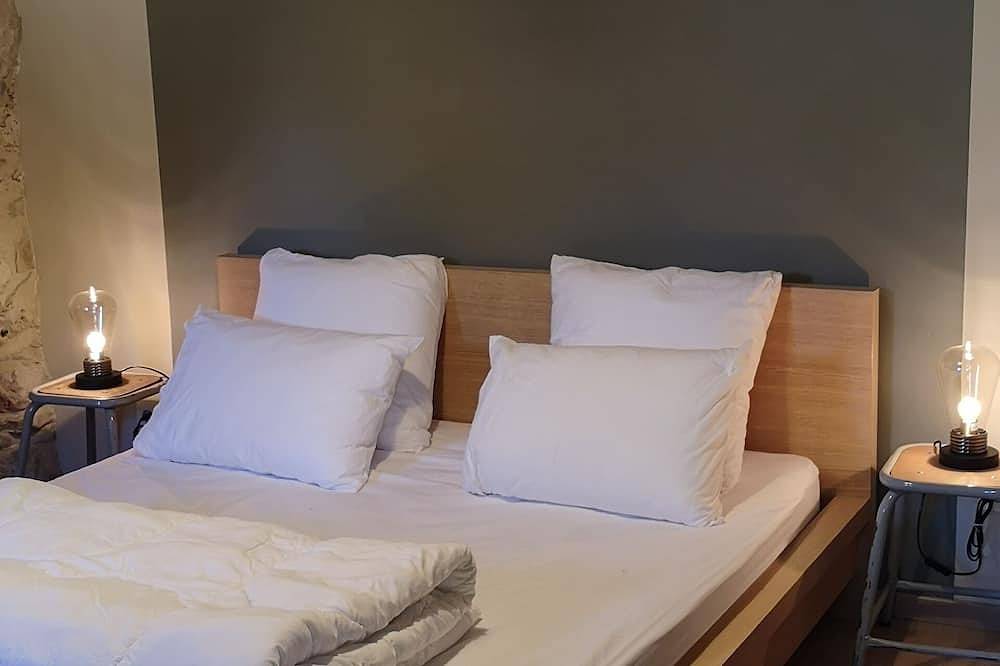 Gîte cosy 4 * entre pierres et modernité in La Tieule, Région de Mende