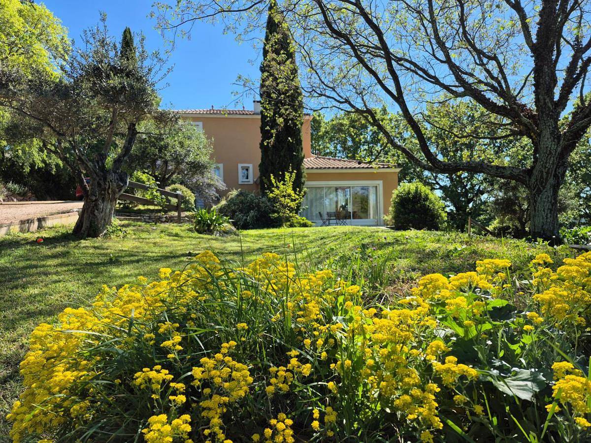 Appartement entier, Le Mazet d'Eve in Saint-Christol-lès-Alès, Région d'Alès
