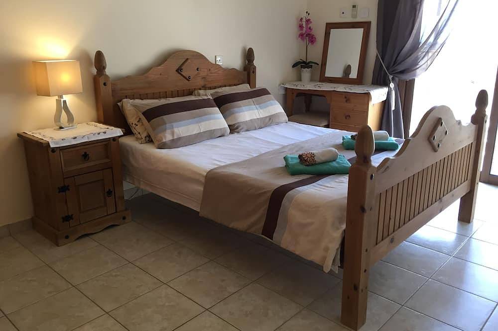 Sunrise 2 Schlafzimmer Villa. in Πισσούρι, Südzypern