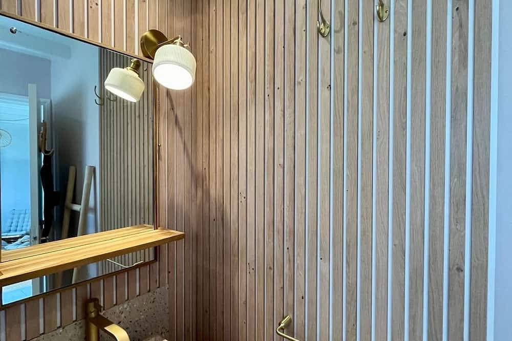 Charming house near beach in Groix, 2 bedrooms in Groix, Côte des Mégalithes