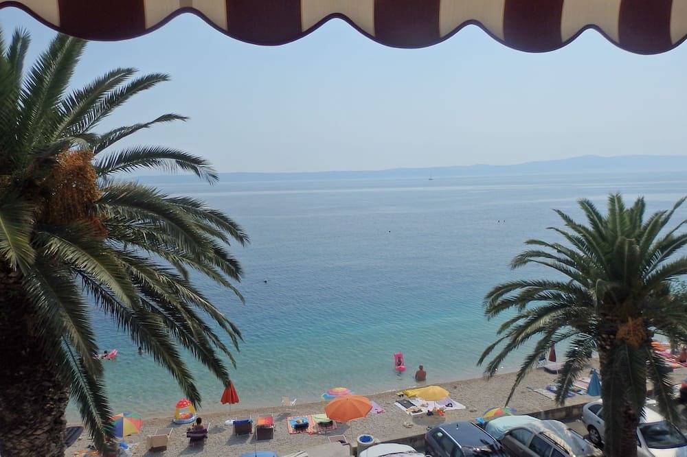Ganze Wohnung, 3-Zimmer-Ferienwohnung am Strand Podgora, Makarska in Podgora, Makarska Riviera