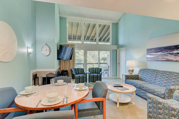 Hotel for 6 people, with pool and sauna as well as balcony and ocean view, with pets - 1
