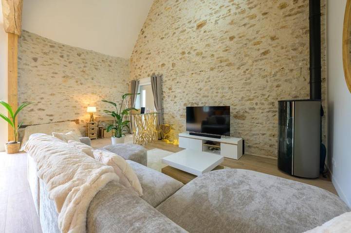 Gîte pour 2 personnes, avec jardin et jacuzzi à Perthes