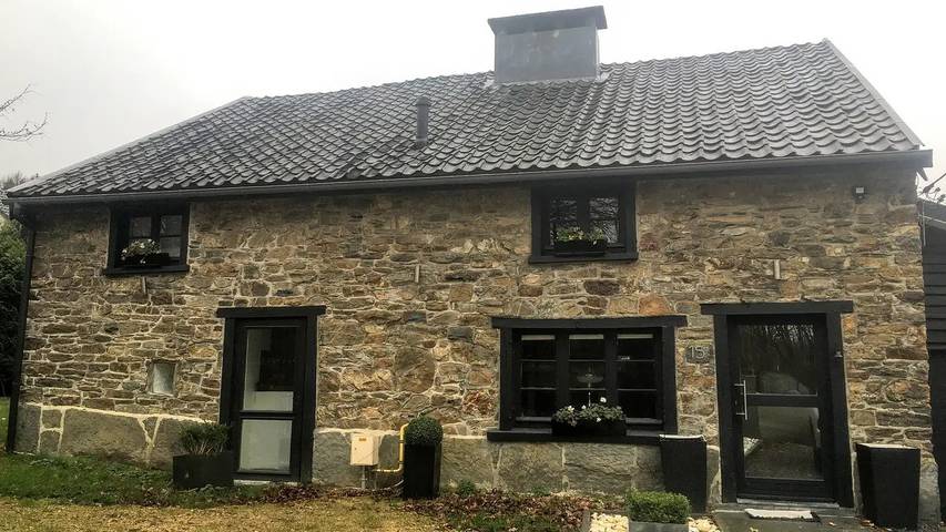 Maison de vacances pour 4 personnes, avec jardin et piscine à Jalhay