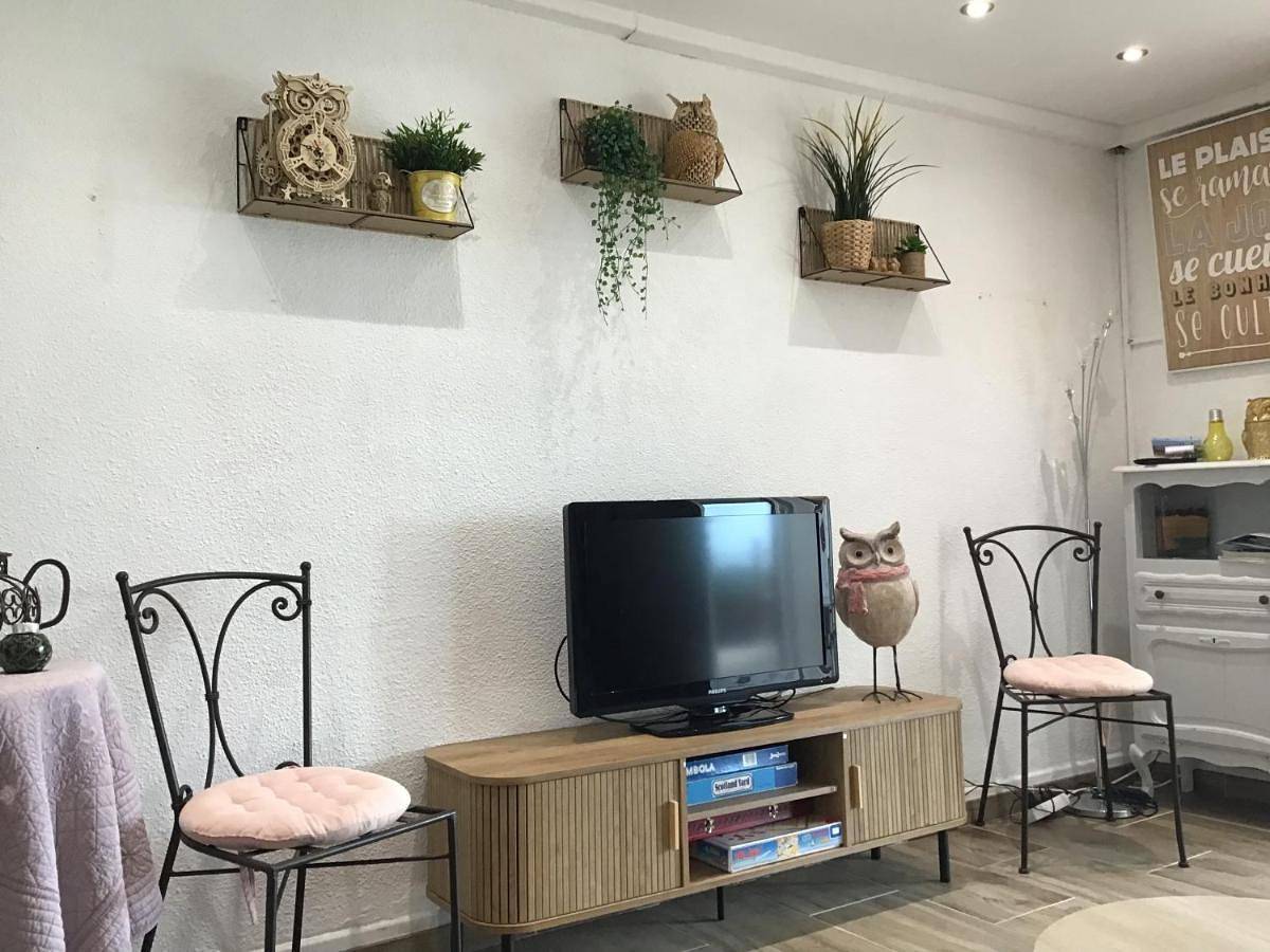 Two-Bedroom House in Saint-Aygulf, Frejus