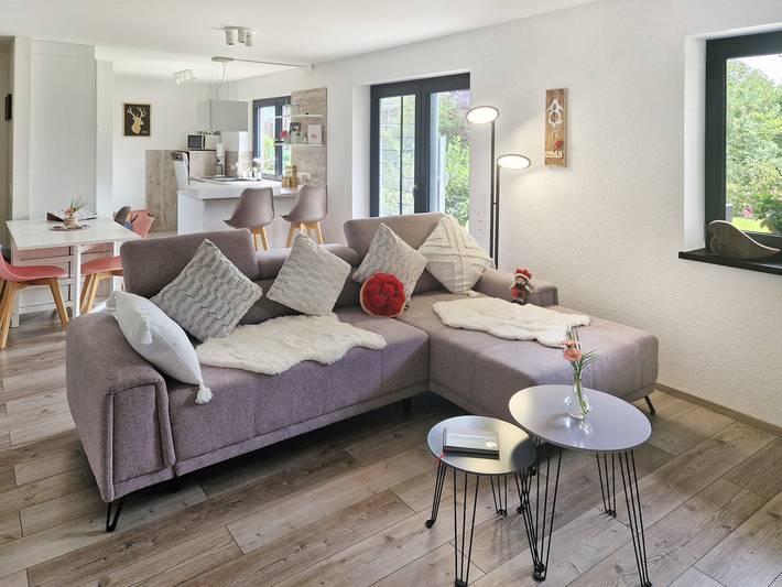 Appartement entier, Appartement "Am Oberen Bühl" avec jardin partagé et Wi-Fi in Furtwangen town, Furtwangen