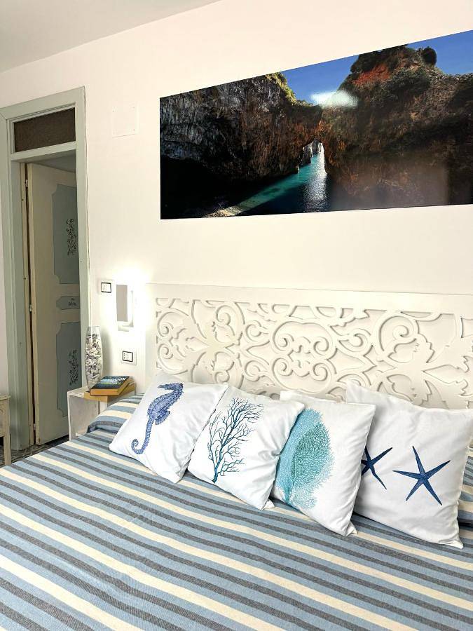 Chambre d’hôte pour 4 personnes, avec Terrasse et Vue dans Calabre - 4