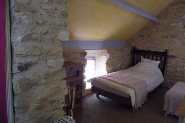 Gîte pour 6 personnes, avec jardin et piscine à Le Buisson-de-Cadouin - 3