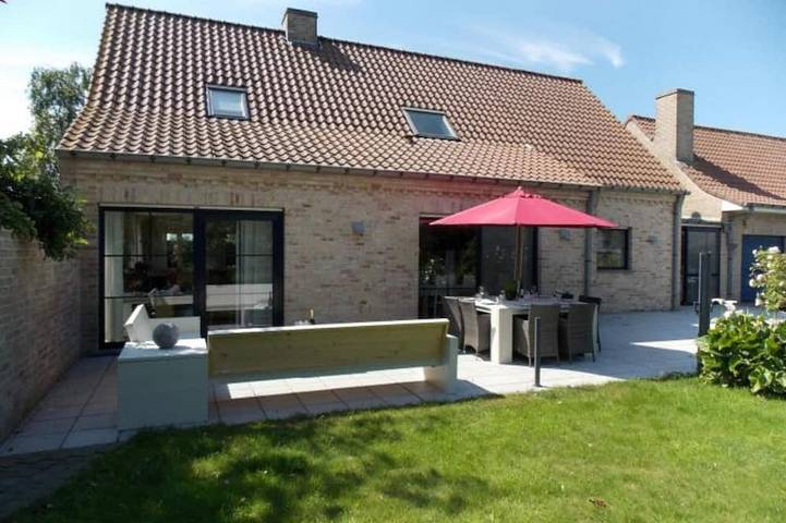 Ferienhaus für 8 Personen, mit Terrasse und Garten sowie Sauna - 1