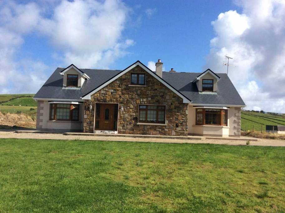 Five-Bedroom House in Muings ED, Comté de Mayo