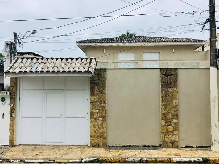 Casa vacanza per 10 persone, con piscina e balcone - 1