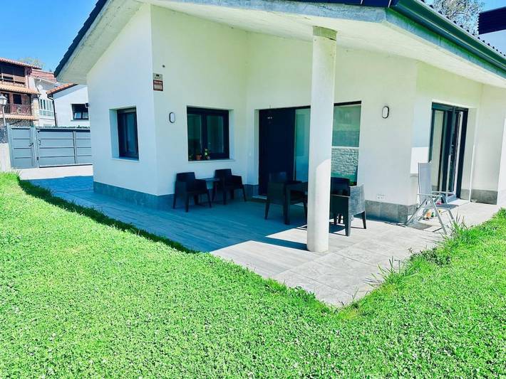 Location de vacances pour 6 personnes, avec terrasse, animaux acceptés dans Solares - 3