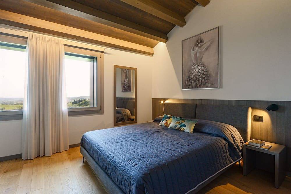 Ganze Wohnung, Col del Noc - Alba Apartment Prosecco Hills in Vittorio Veneto, Treviso Provinz
