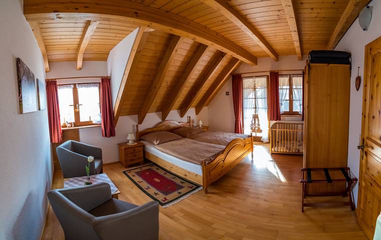 Ferienwohnung für 3 Personen, mit Balkon und Garten sowie Ausblick in Schönau im Schwarzwald