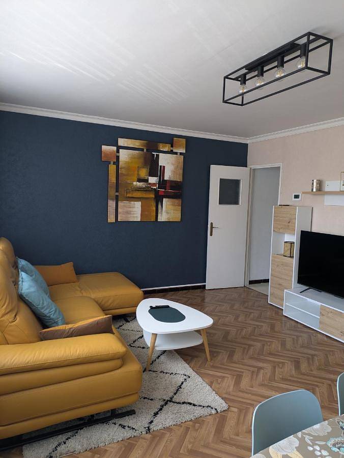 Location de vacances pour 5 personnes, avec balcon à Coudekerque-Branche