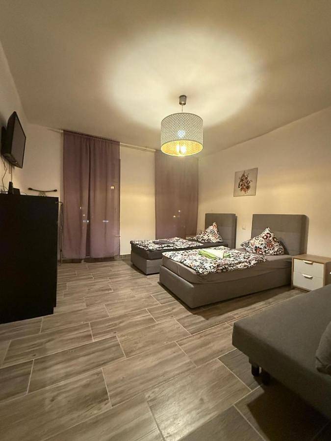 Ferienwohnung für 5 Personen, mit Haustier in Französisch Buchholz Berlin