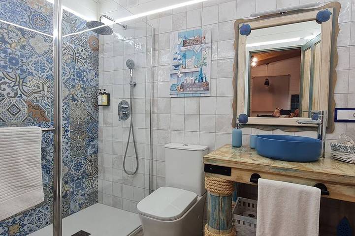 Villa Maribel, casa Tabarca con piscina y cerca de la playa in Busot, Costa Blanca