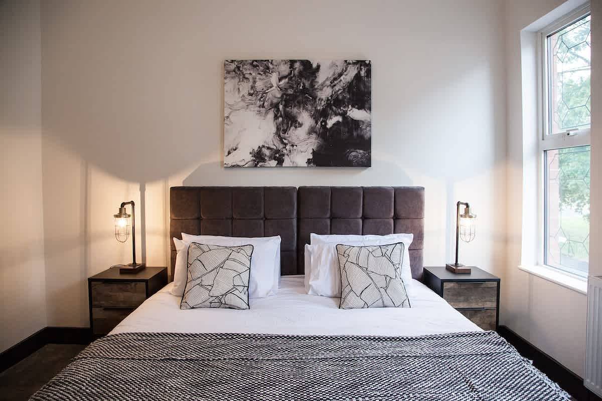 Bright & Modern Manchester Home | Free Parking in Manchester, Greater Manchester