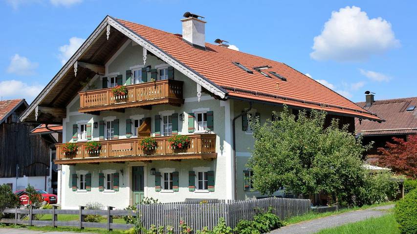 Ferienwohnung für 4 Personen, mit Balkon, kinderfreundlich in Piding