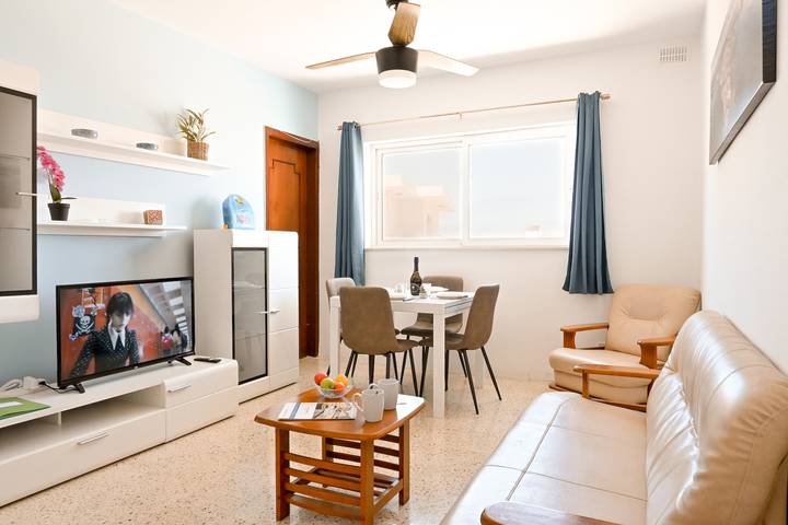Appartement de vacances pour 4 personnes, avec terrasse et vue sur l’océan, animaux acceptés