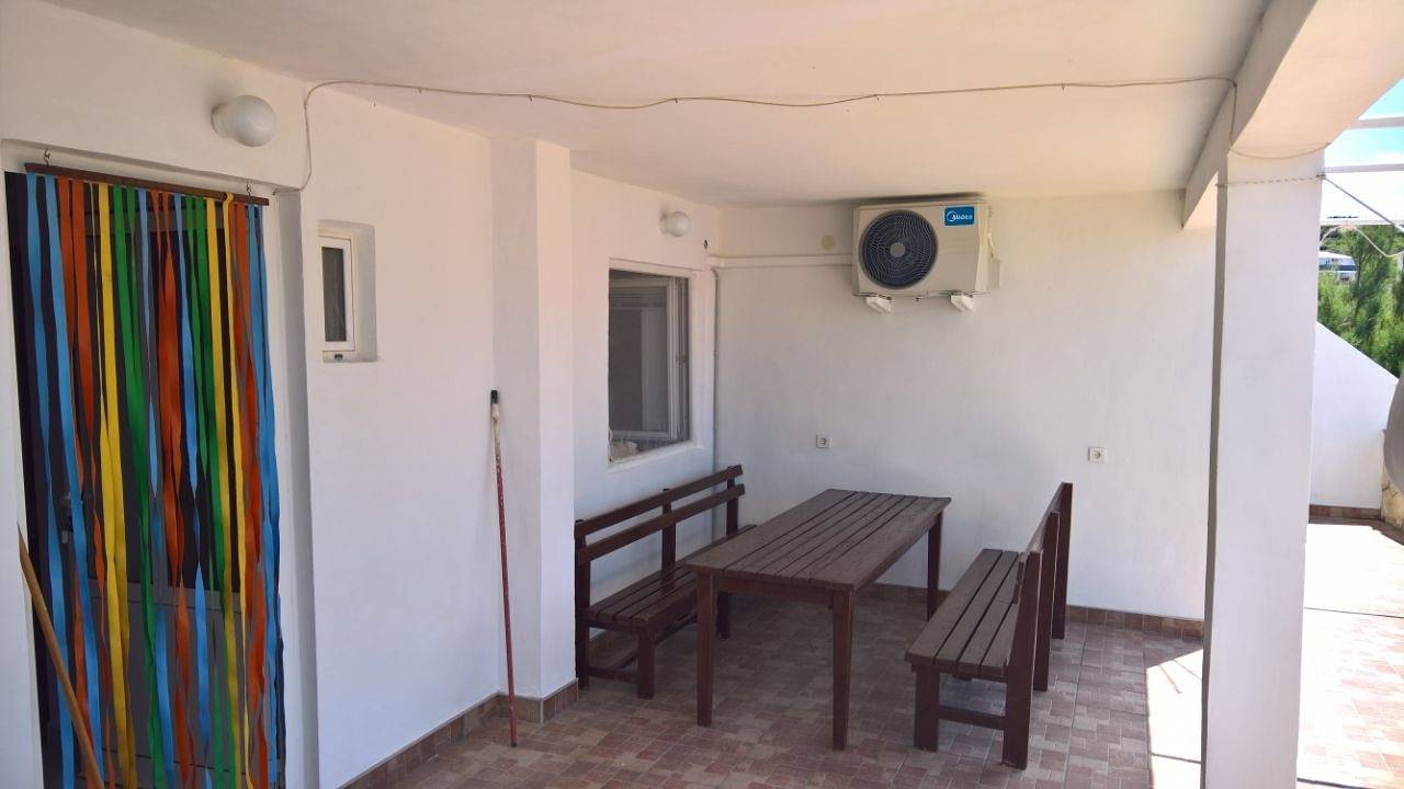 Ganze Wohnung, 1-Zimmer-Ferienwohnung mit Terrasse und Meerblick Metajna, Pag A-6336-f in Metajna, Pag