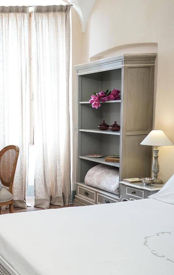 Dormiusa in Bordighera, Riviera di Ponente