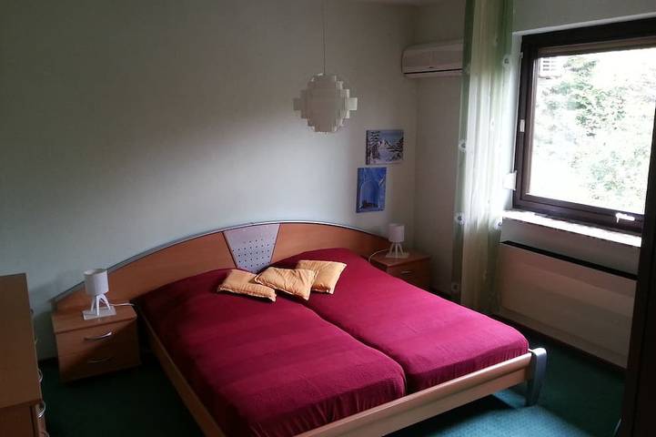 Ferienwohnung für 4 Personen, mit Garten und Terrasse in Stadland - 2