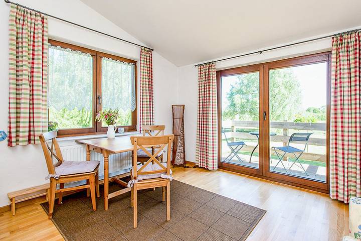 Ferienwohnung für 3 Personen, mit Garten und Sauna sowie Balkon, mit Haustier in Barkhagen - 4