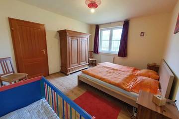 Villa for 12 Guests in Mysłakowice, Lower Silesia, Picture 1