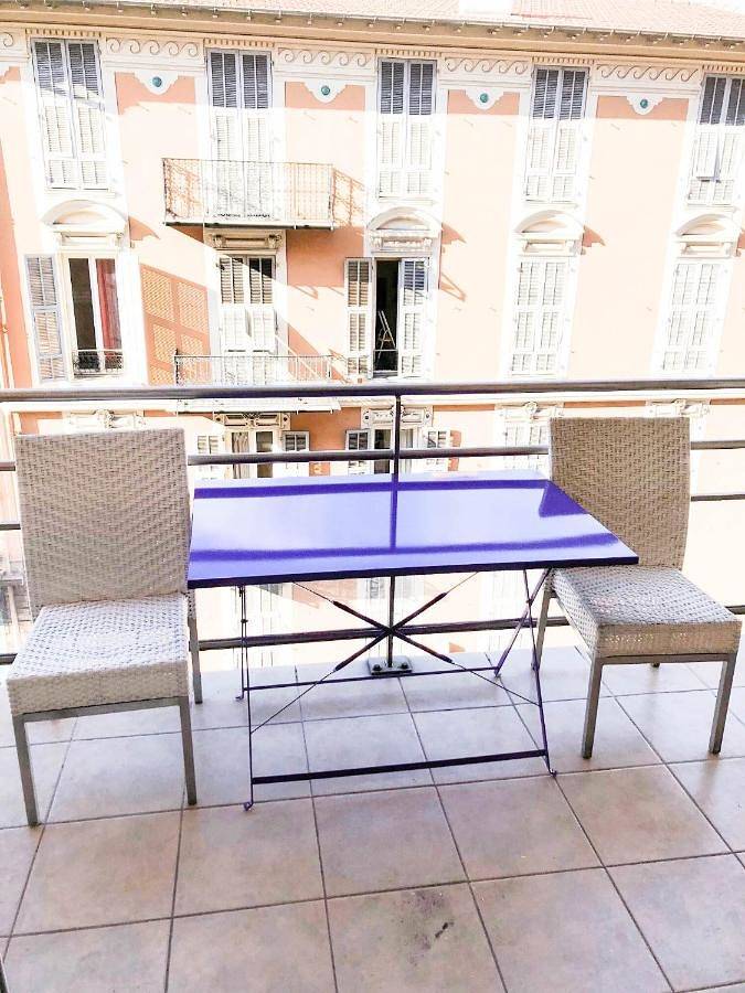 Gîte pour 4 personnes, avec balcon dans Gare De Nice Riquier - 3