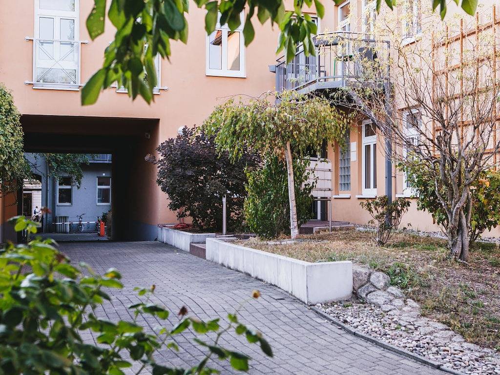 Wohnung in Dresden mit Schwimmbecken in Dresden-Neustadt, Dresden