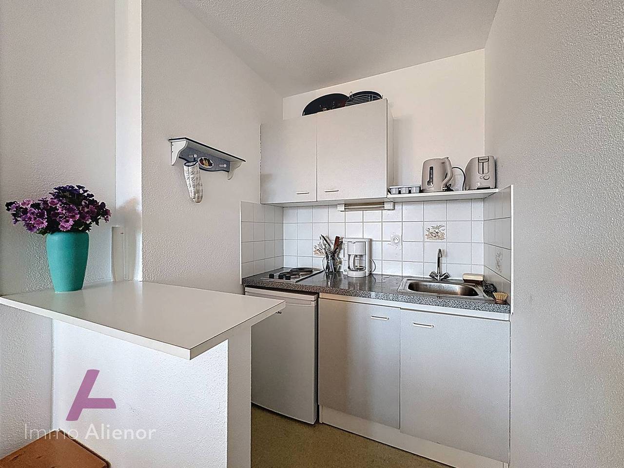 Entire apartment, T2 Cabin Apartment - 4 ppl, balcony, parking in Vieux-Boucau-les-Bains, Côte d’Argent