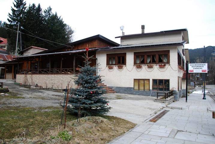 Albergo a gestione familiare per 16 persone, con giardino e panorama - 1