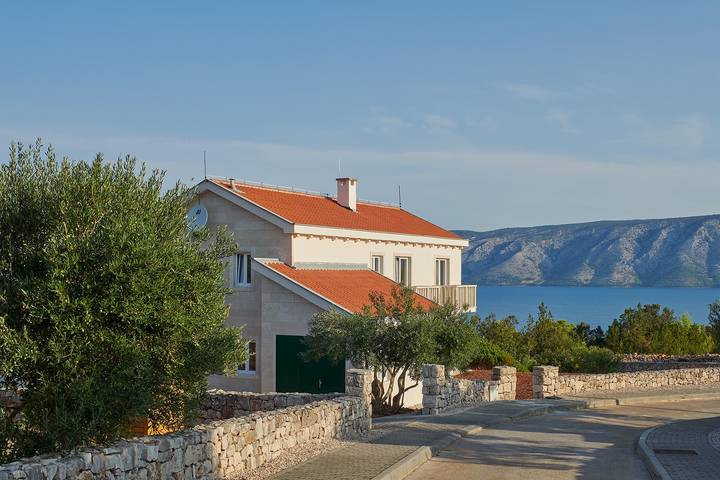 Villa pour 10 personnes, avec jardin et piscine à Stari Grad - 2