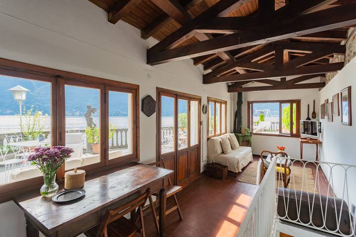 Gîte pour 6 personnes, avec vue sur le lac et terrasse dans Nesso - 4