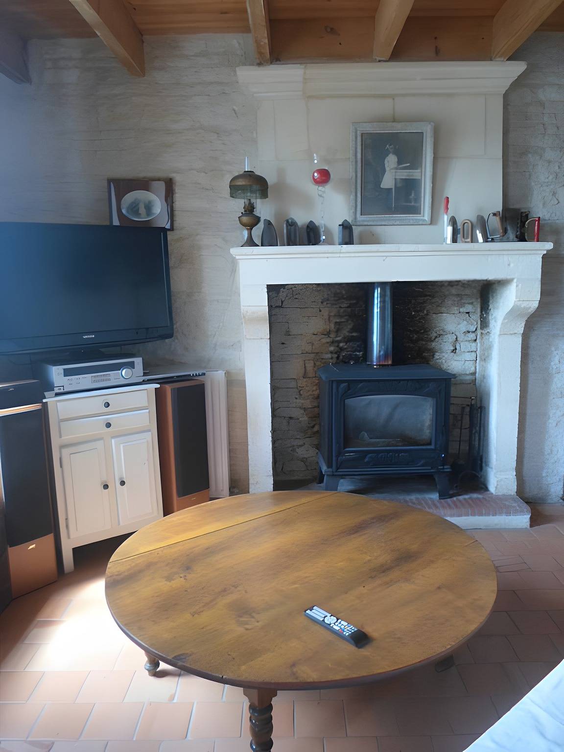 Maison de vacances « La Longère Claudine » avec piscine partagée, terrasse et Wi-Fi in Fontenet, Région de Saint-Jean-d'Angély