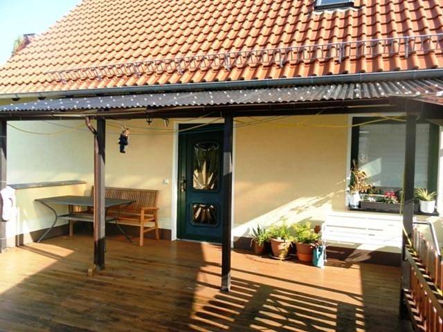 Ferienwohnung für 5 Personen, mit Terrasse und Garten sowie Ausblick in Uhlstädt-Kirchhasel