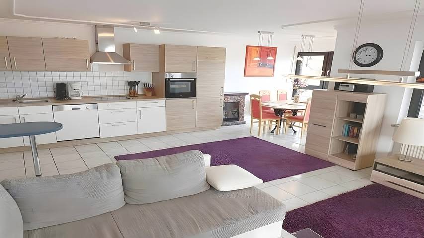 Ferienwohnung für 6 Personen, mit Balkon und Whirlpool sowie Seeblick in der Eifel - 3
