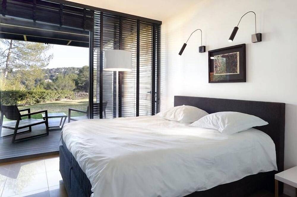 Sublime modern luxury villa in Saint-Gély-du-Fesc, Montpellier region