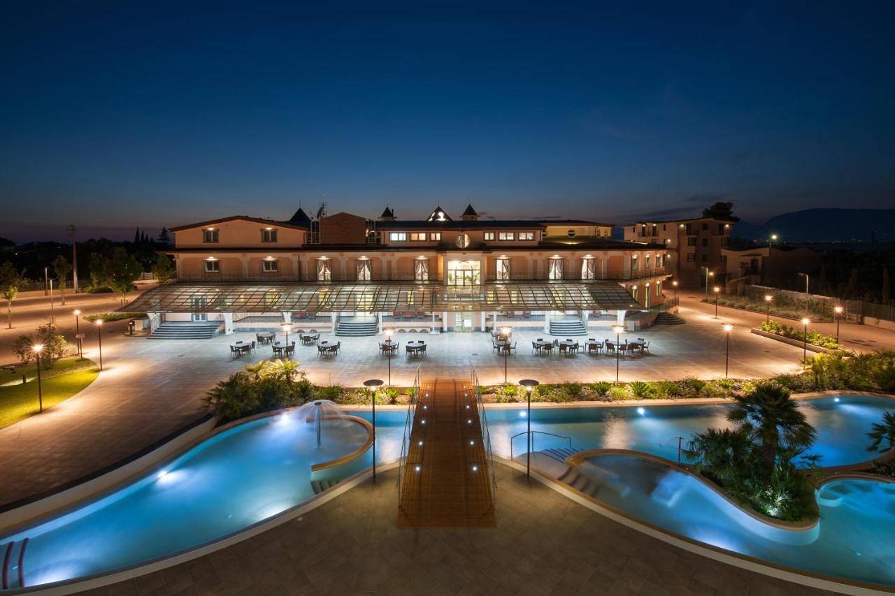 L' Araba Fenice Hotel & Resort in Altavilla Silentina, Costa tirrenica Campania