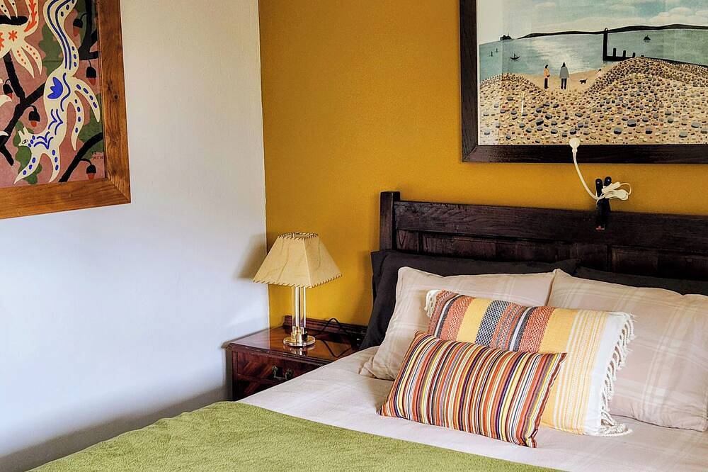 Apartamento rural entre mar y montaña. in Cartes, Costa de Cantabria