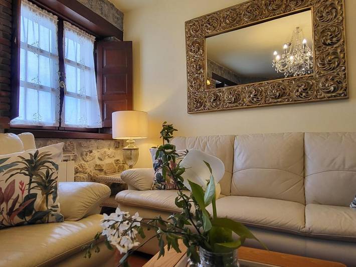 Casa rural para 2 personas, con terraza y vistas en Costa Oriental Asturiana - 2
