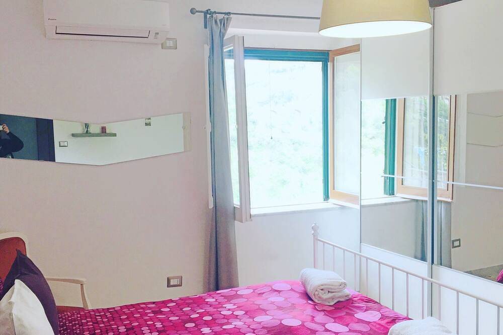 Entire apartment, Holiday house Vietri by the sea in Vietri sul Mare, Amalfi Coast