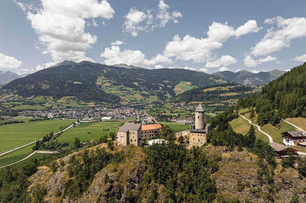 Ganze Wohnung, Stadtnestl Apartment in Stubaier Alpen, Sterzing
