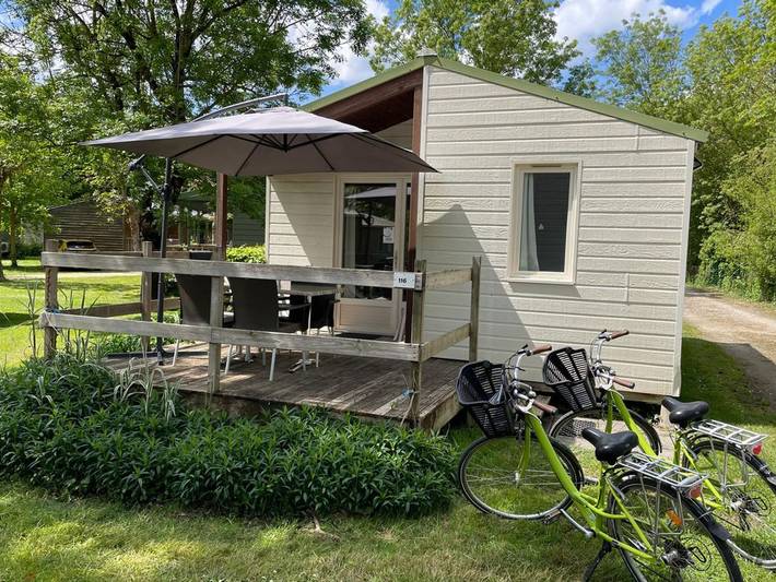 Chalet pour 3 personnes, avec piscine, animaux acceptés dans les Deux-Sèvres